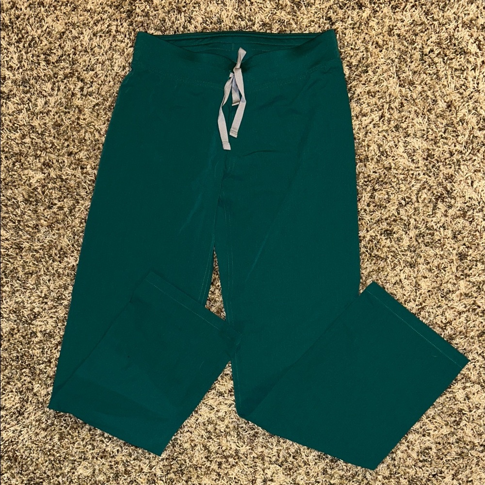 Figs Hunter Green Livingston XS